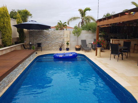 Ocean Reef Homestay - Accommodation Great Ocean Road 2