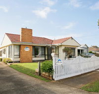 Ocean views - Accommodation Great Ocean Road