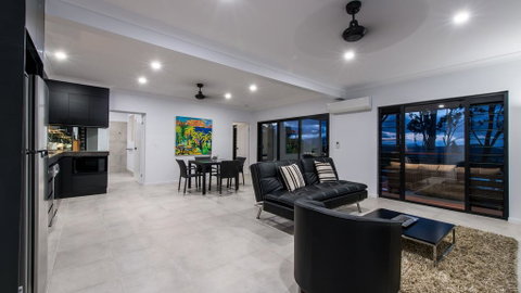 Onestep Airlie Retreat - Accommodation Great Ocean Road 3