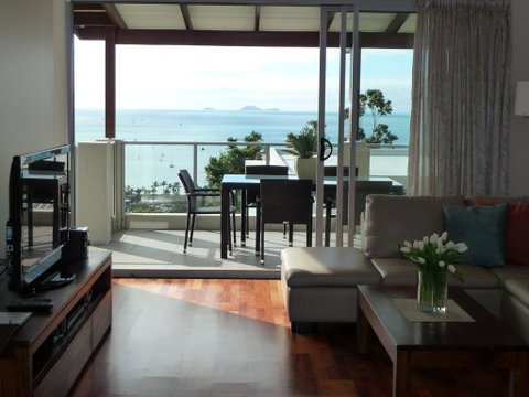 Oscar's View - Airlie Beach - Accommodation Great Ocean Road 0