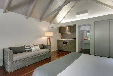Palm Bungalows - Accommodation Great Ocean Road 3