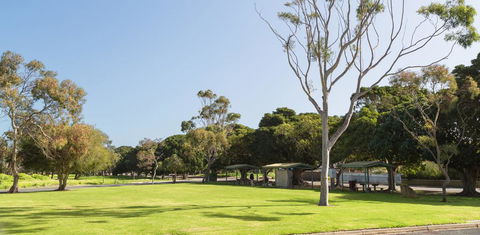 PALPERIPA - 23 Heathcote Street - Accommodation Great Ocean Road 3
