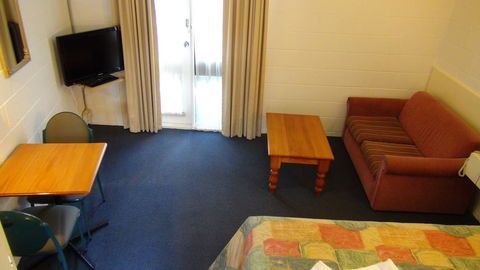 Pathfinder Motel - Accommodation Great Ocean Road 2