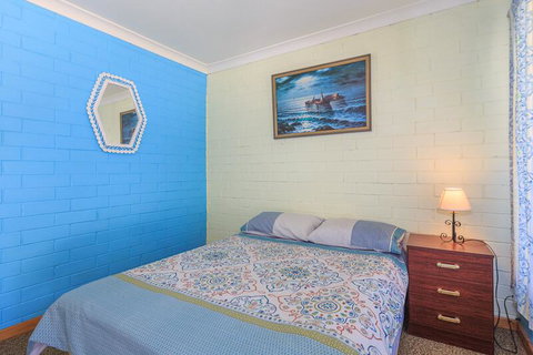 Peaceful Bay Chalet 9 - Accommodation Great Ocean Road 1