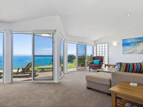 Penguin Head Retreat - Fabulous Views - Accommodation Great Ocean Road 0