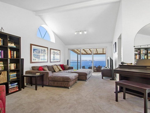 Penguin Head Retreat - Fabulous Views - Accommodation Great Ocean Road 1