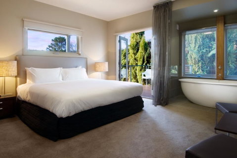 Peppers Mineral Springs Hotel - Accommodation Great Ocean Road 3