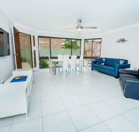Pet Friendly Tomaree Rd 142 - Shoal Bay - Accommodation Great Ocean Road