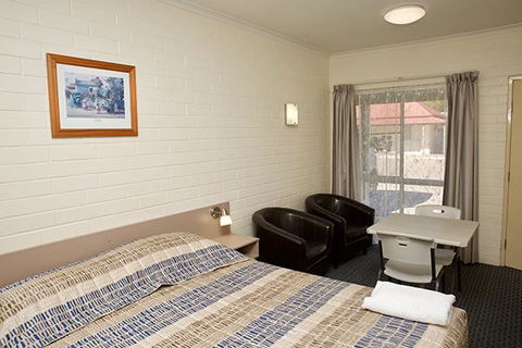 Pioneer Motel Goondiwindi - Accommodation Great Ocean Road 2