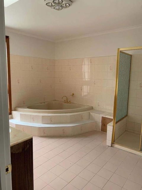 Pleasant Bedroom In Bentleigh East - Accommodation Great Ocean Road 3