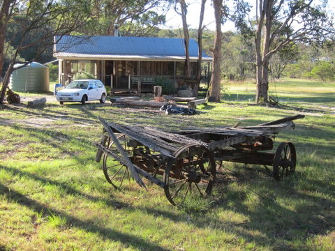 Possum's Hollow And Hooter's Hut - Accommodation Great Ocean Road 1