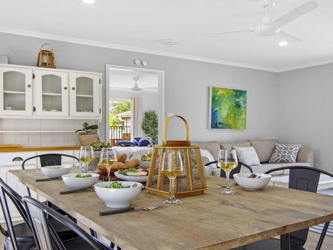 Pure Salt - Beach House With Pool, 300m To Beach - Accommodation Great Ocean Road 2
