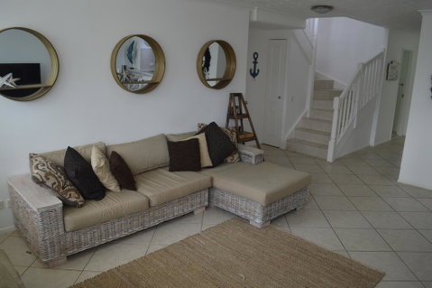 RAINBOW BAY 3 Bed Ocean Views & SPA On Roof Terrace - Accommodation Great Ocean Road 3