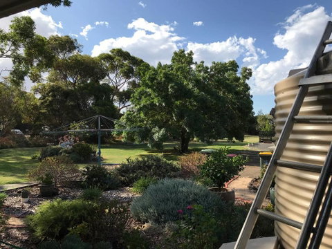 Relaxing Geelong Studio - Accommodation Great Ocean Road 3