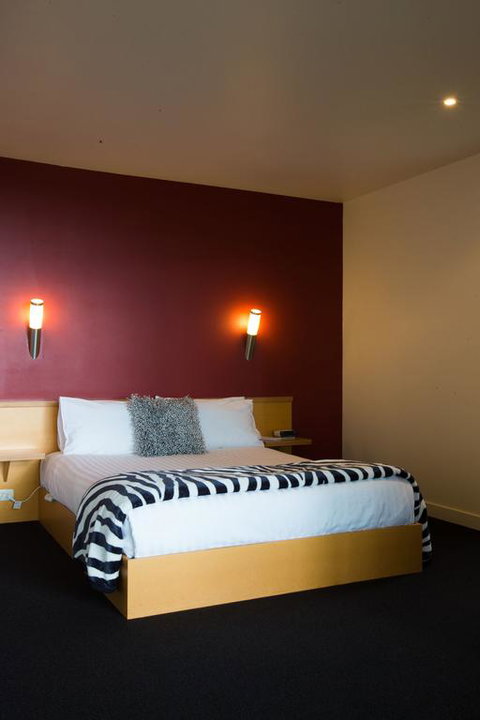 River Vineyard Retreat - Accommodation Great Ocean Road 3