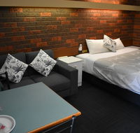 Riviana Motel