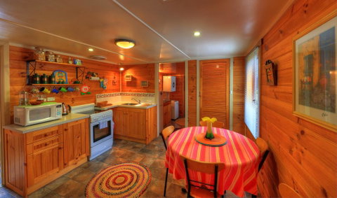 Rosebank Cottage Collection - Accommodation Great Ocean Road 0