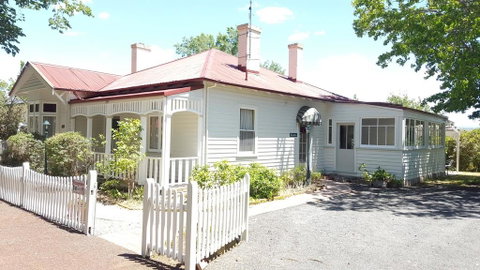 Ross B&B Accommodation - Accommodation Great Ocean Road 0