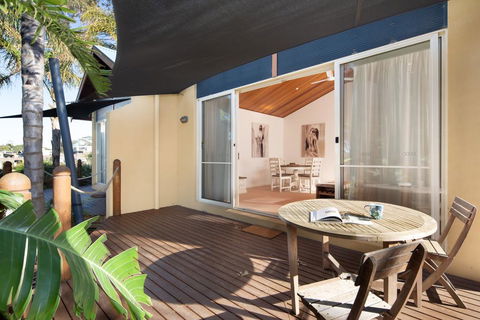 SAILS TWO - INVERLOCH - Accommodation Great Ocean Road 0