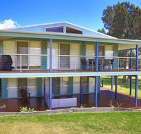 Sea Dream - Pet Friendly - 1 Min Walk to Beach - Accommodation Great Ocean Road