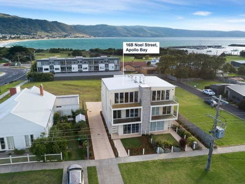 SEA NOOK - Seconds From The Beach - Accommodation Great Ocean Road 0