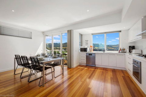 SEA NOOK - Seconds From The Beach - Accommodation Great Ocean Road 3