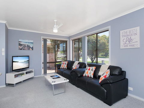 Shoreline Drive, Duplex 01,39, Little Pearl - Accommodation Great Ocean Road 1