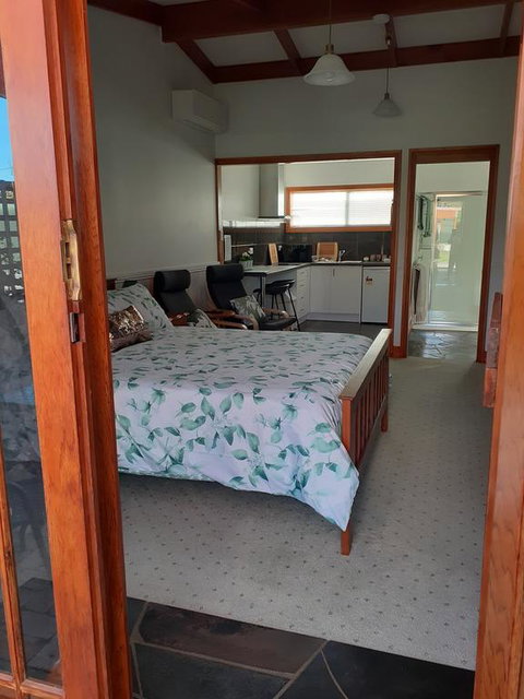Sleepy Hollow Hideout (Hidout 2) - Accommodation Great Ocean Road 3