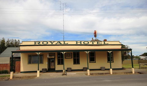 Snake Valley Hotel - Accommodation Great Ocean Road 1