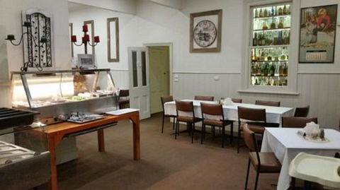Snake Valley Hotel - Accommodation Great Ocean Road 0