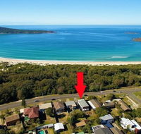 Sounds of Sunshine 1 Upstairs half of House - Accommodation Great Ocean Road