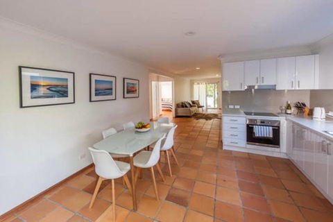 South Golden Beach - Accommodation Great Ocean Road 2