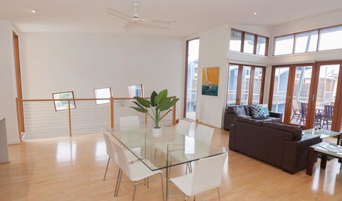South Shores Yellowfin Villa 94 - South Shores Normanville - Accommodation Great Ocean Road 1