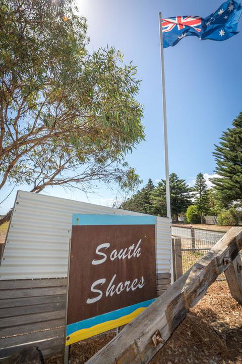 South Shores Yellowfin Villa 95 - South Shores Normanville - Accommodation Great Ocean Road 3