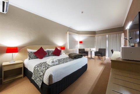 Statesman Hotel - Accommodation Great Ocean Road 2