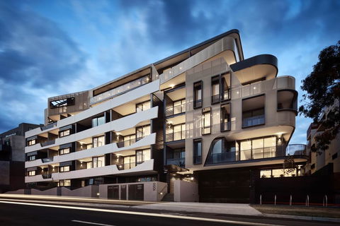 StayCentral Essendon Escape Sub-penthouse - Accommodation Great Ocean Road 1