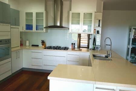Stonehaven With Private Pool - Accommodation Great Ocean Road 2