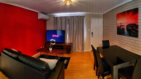 Stroll To The City Center In Minutes - Accommodation Great Ocean Road 1