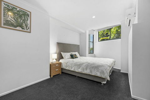 Stunning Beach Front Villa At Castaway Cove - Accommodation Great Ocean Road 1