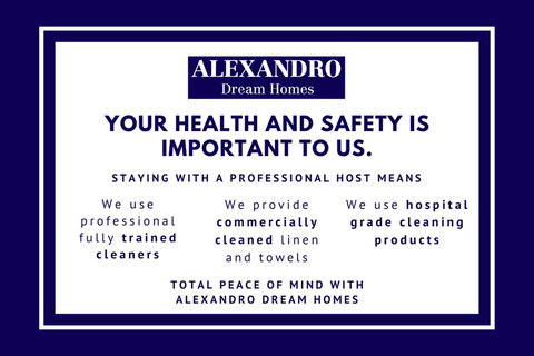 STUNNING CLIFF TOP HOME // POOL & GAMES - Accommodation Great Ocean Road 1