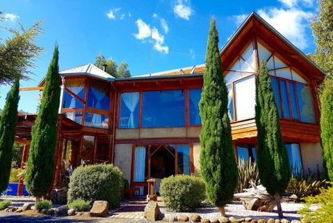 STUNNING HOME WITH AMAZING VIEWS - Just 20 Mins To The City And Only 10 To MONA! - Accommodation Great Ocean Road 3