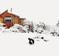 STUNNING HOME WITH AMAZING VIEWS - just 20 mins to the city and only 10 to MONA - Accommodation Great Ocean Road