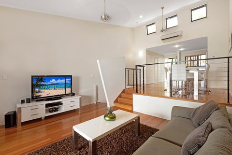 Stunning Panorama Apartments - Accommodation Great Ocean Road 3