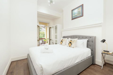 STUNNING SYDNEY HOME 10 - Accommodation Great Ocean Road 2