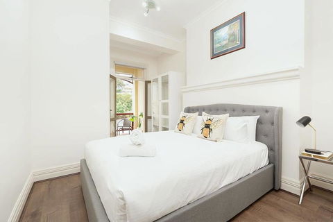 STUNNING SYDNEY HOME 7 - Accommodation Great Ocean Road 2