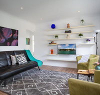 Sun-Drenched Apartment in a Peaceful Location - Accommodation Great Ocean Road