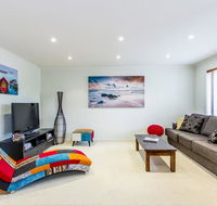 SURFSIDE GETAWAY IN PICTURESQUE INVERLOCH - Accommodation Great Ocean Road