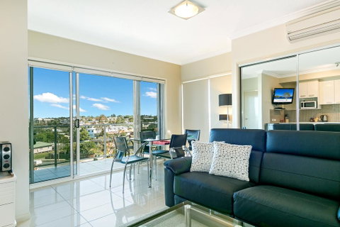 Suttons Beach Apartments - Accommodation Great Ocean Road 2