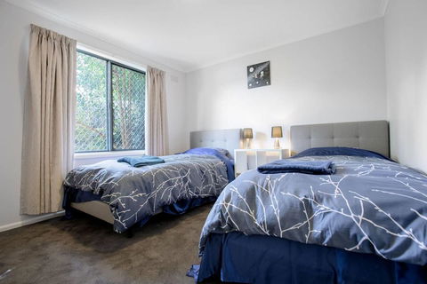 SweetHome2BR@Highton+parking - Accommodation Great Ocean Road 2