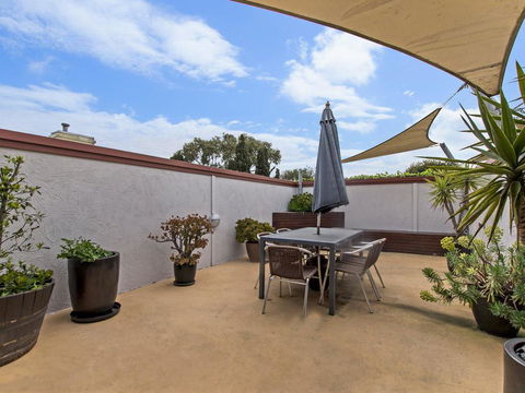 Tennysons On Sackville - Accommodation Great Ocean Road 1